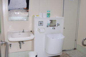 外のトイレ　オストメイト対応