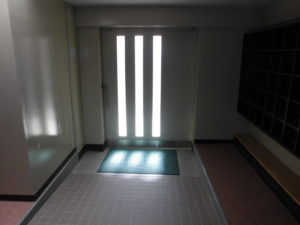 体育館内スロープ